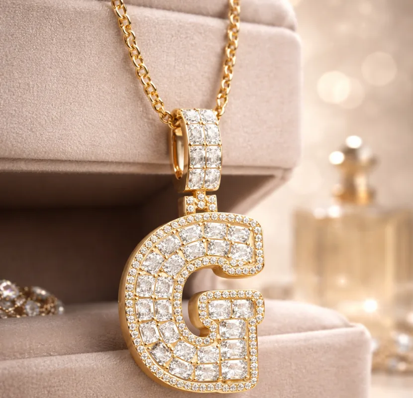 Modern fine jewelry trends 2026 featuring lab grown diamonds